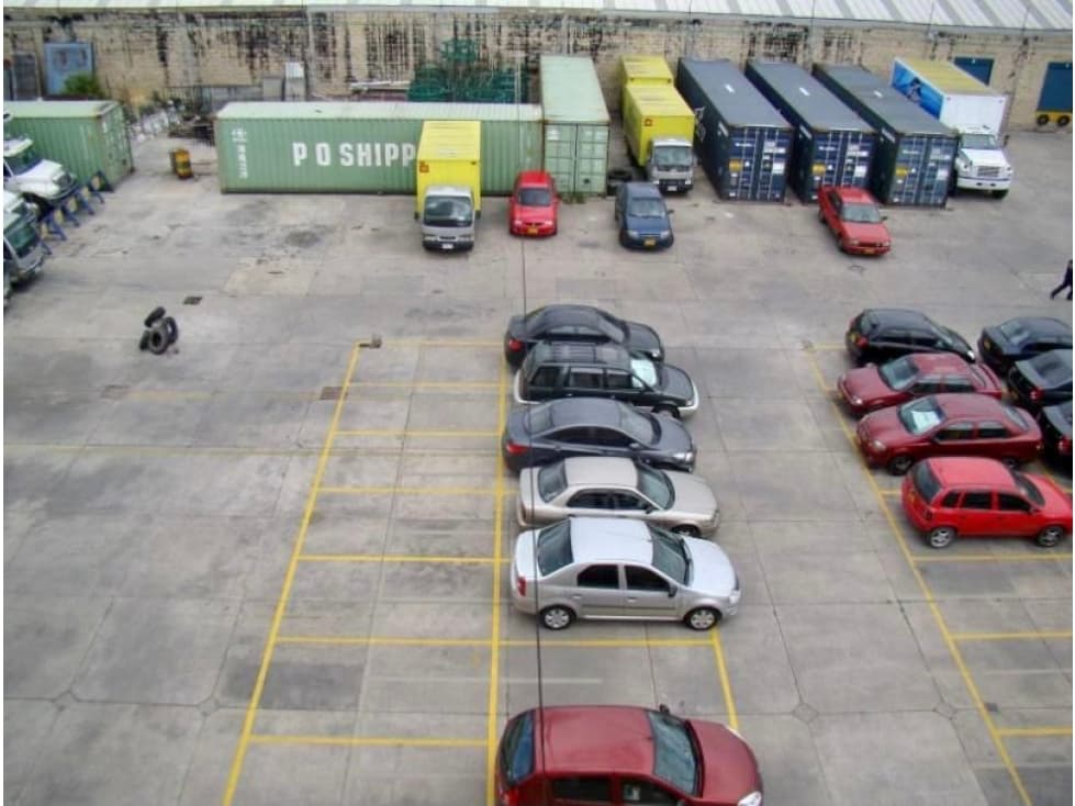 LOTE INDUSTRIAL DE 3.360 m2 EN ARRIENDO - SECTOR ALAMOS - ENGATIVA - 1