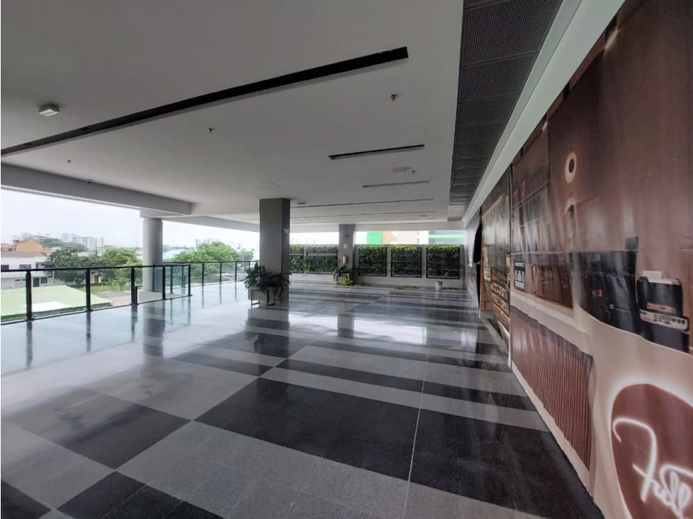ISLA EN ARRIENDO EN CENTRO DE NEGOCIOS CERCA DE AVENIDA CIRCUNVALAR - 1