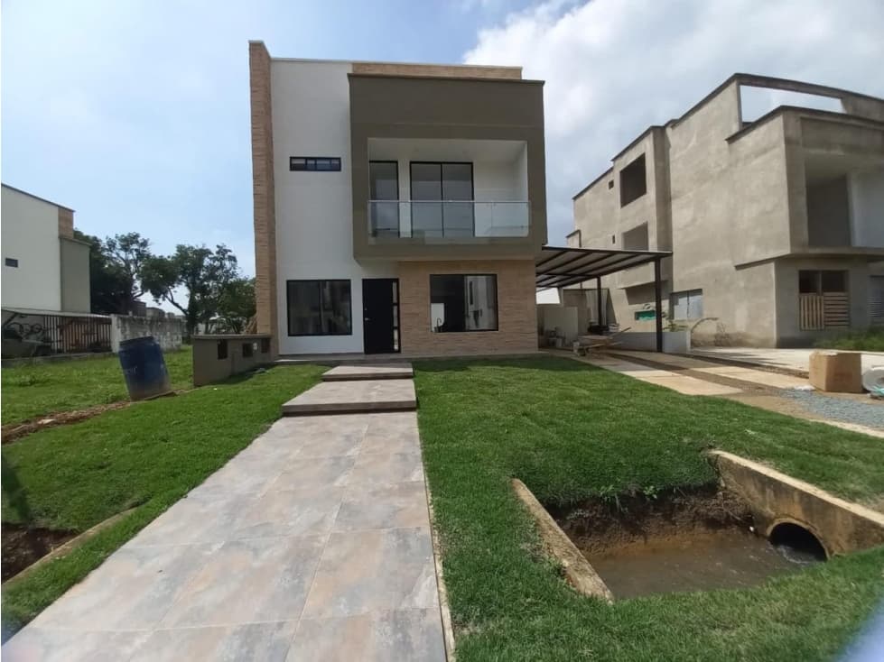 ALQUILO CASA CONDOMINIO HONTANAR DE LAS MERCEDES - 1