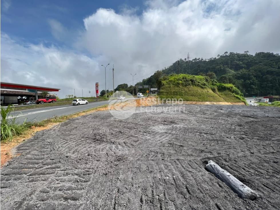Lote en arriendo, Estación Uribe, Manizales - 1