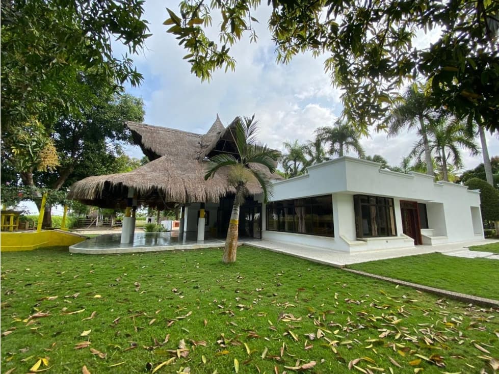 CASA CAMPESTRE EN ARRIENDO GARZONES EN MONTERIA - 1