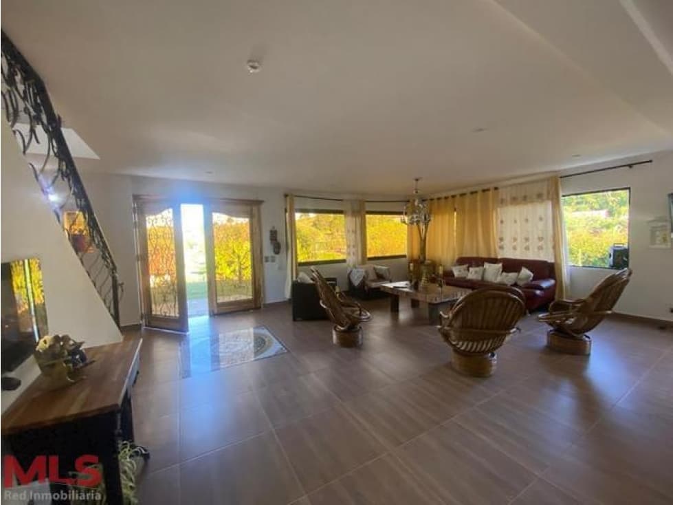 Hermosa Casa Campestre con acabados de Lujo(MLS#236066) - 1