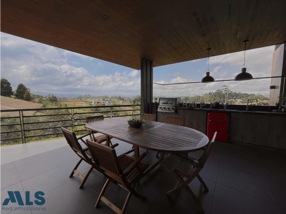 Hogar sereno y hermoso: conexión natural(MLS#245872) - 1