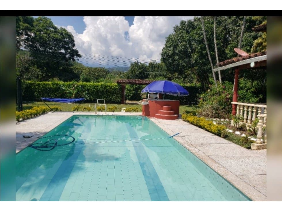 casa campestre en venta la Virginia Viterbo - 1