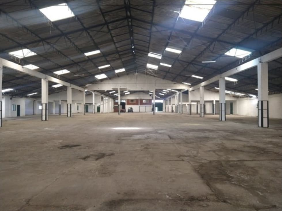 BODEGA EN VENTA Y ARRIENDO EN SOACHA 5.000 M2 - 1