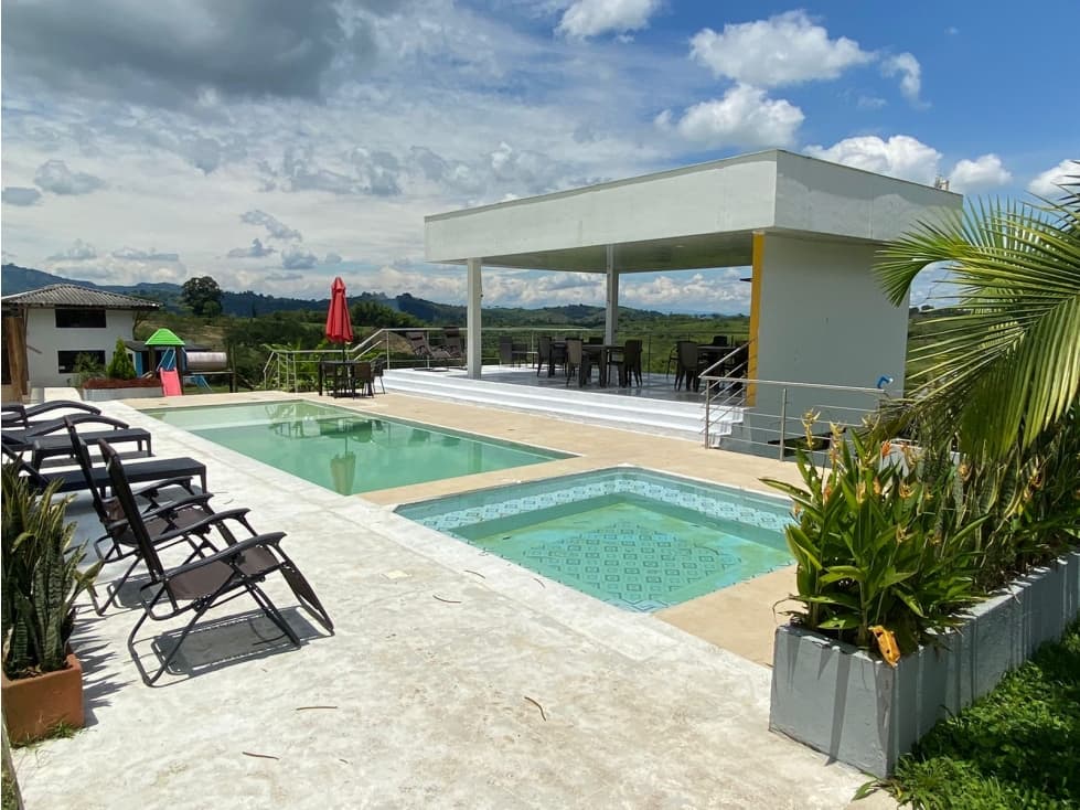 FINCA PARA ALOJAMIENTO- QUIMBAYA QUINDIO - 1