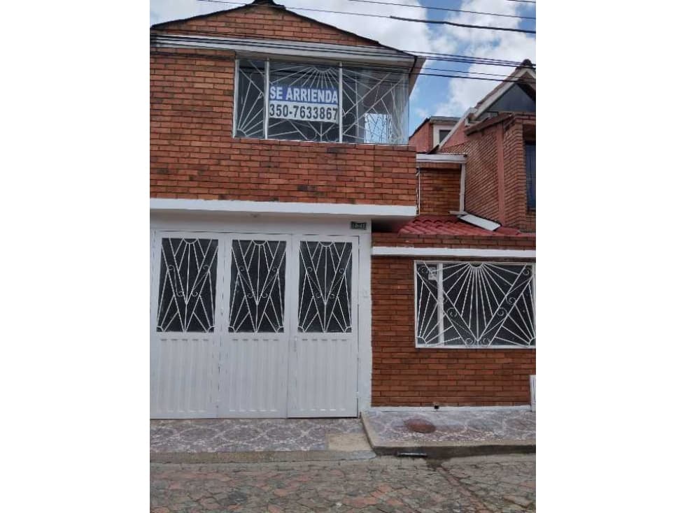 ARRIENDO CASA LLANO DEL TUNJO EN FACATATIVÁ - 1