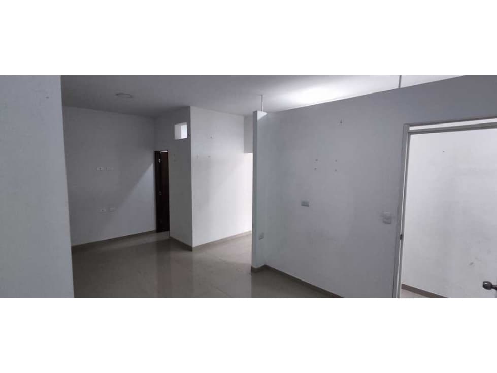 SE VENDEN LOCALES COMERCIALES EN MONTENEGRO QUINDÍO - 1