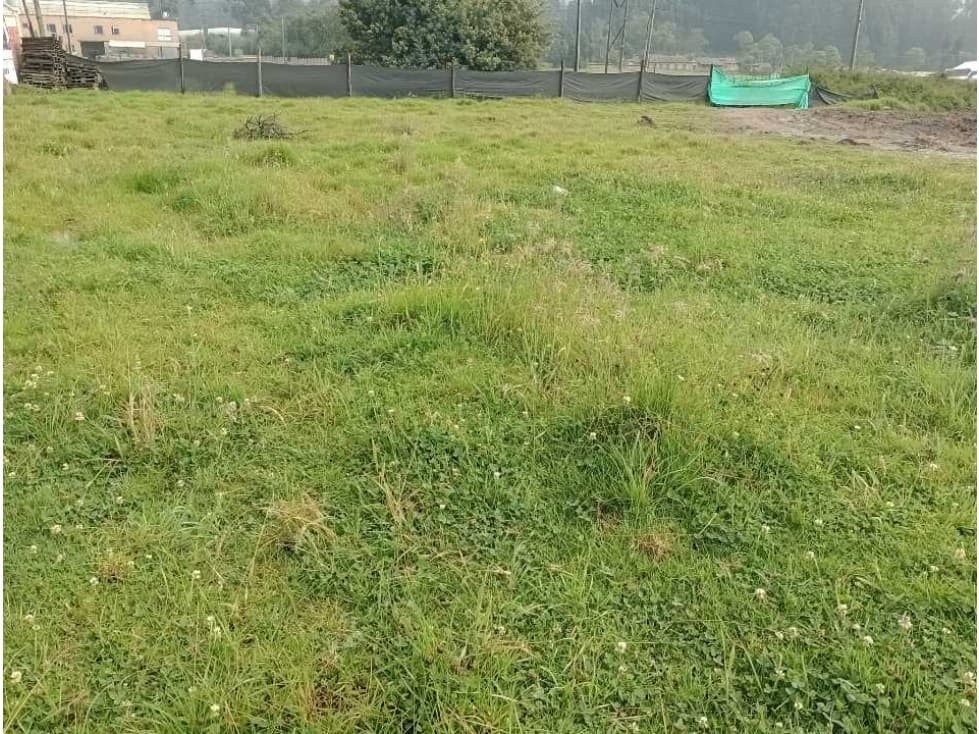 VENDO LOTE COMERCIAL. AREA 52.000 m2. COGUA VÍA UBATÈ - 1