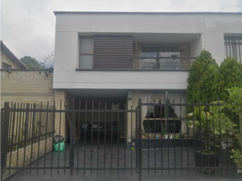 VENTA CASA UNIFAMILIAR EN LA lESTRELLA - 1