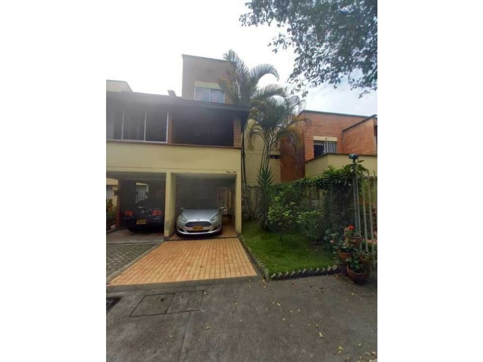 VENTA CASA UNIFAMILIAR EN LA ESTRELLA PRECIO DE OPORTUNIDAD - 1