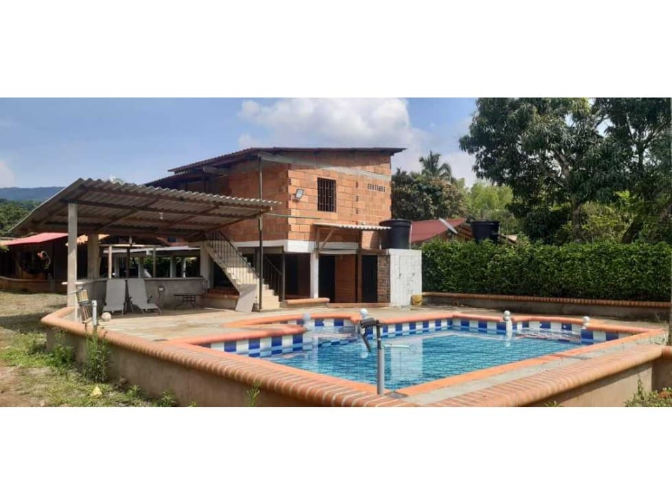 VENTA O PERMUTA CASA CAMPESTRE EN VITERBO CALDAS - 1