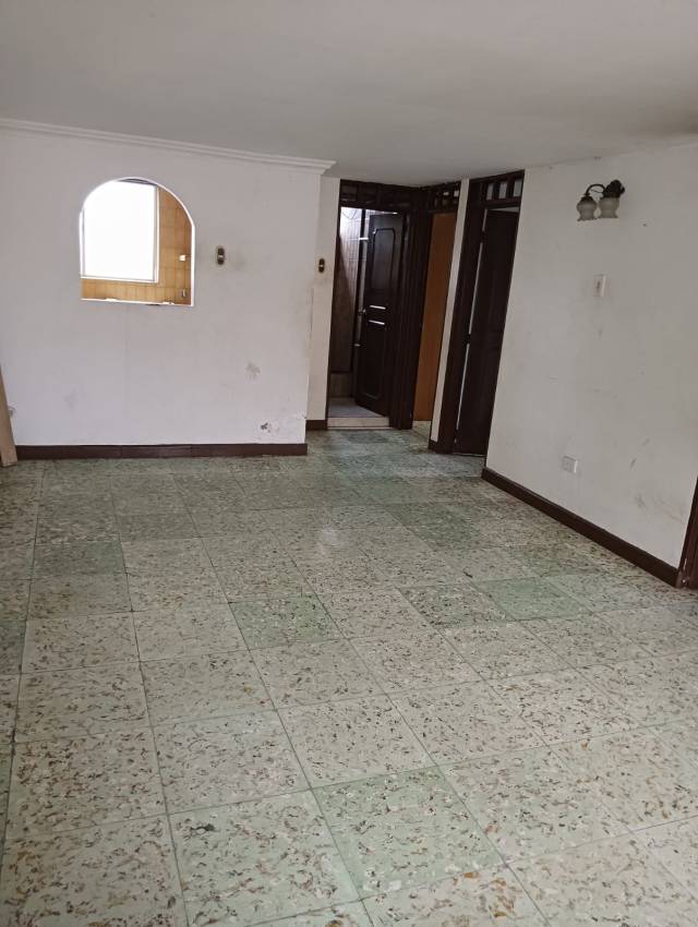 VENDO APARTAMENTO CHIMINANGOS CALI - 2