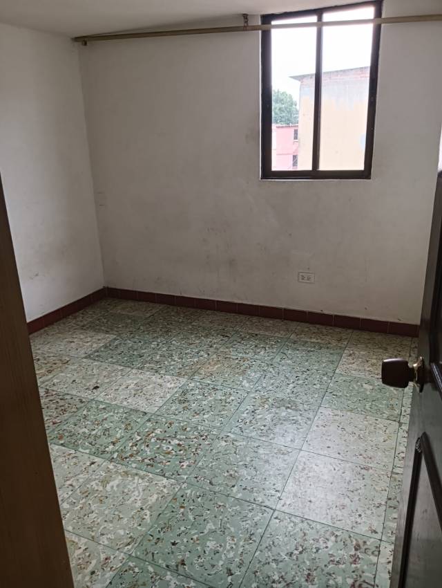 VENDO APARTAMENTO CHIMINANGOS CALI - 5
