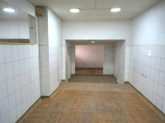 Local Comercial Centro Renovado - 2