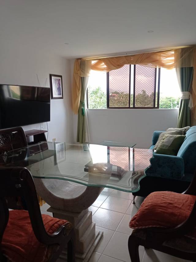 ¡SE VENDE REMODELADO HERMOSO APARTAMENTO EN EXCELENTE UBICACIÓN! - 1