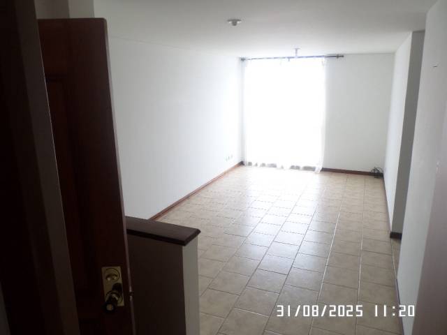 Se ARRIENDA apartamento en Conjunto TORRES DEL PARQUE B/ prados del Norte - 2