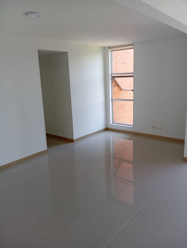 APARTAMENTO EN VENTA - 2