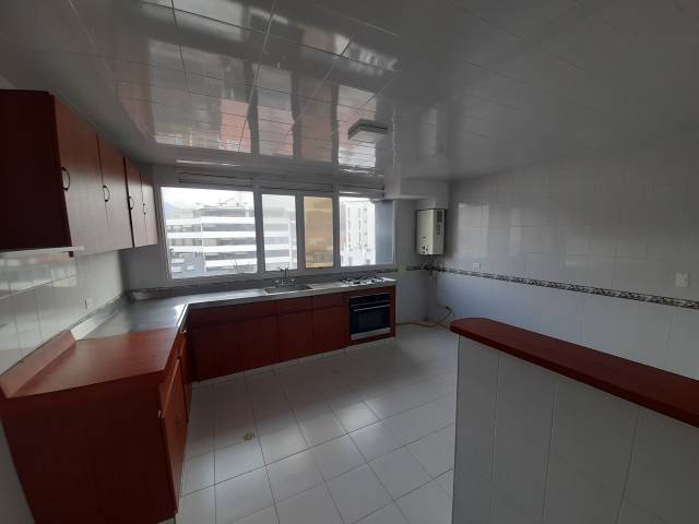 VENDO APARTAMENTO EN SANTABARBARA 122 MT2 - 3