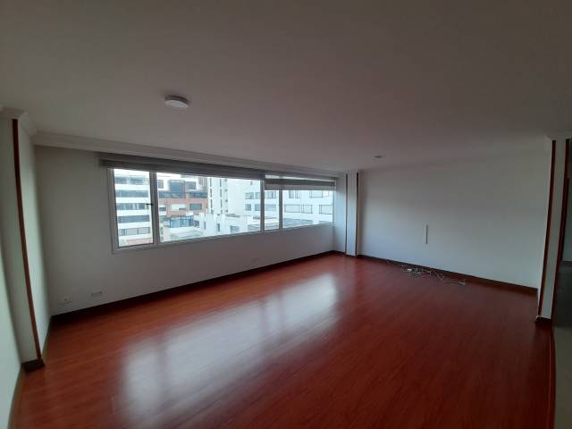 VENDO APARTAMENTO EN SANTABARBARA 122 MT2 - 4