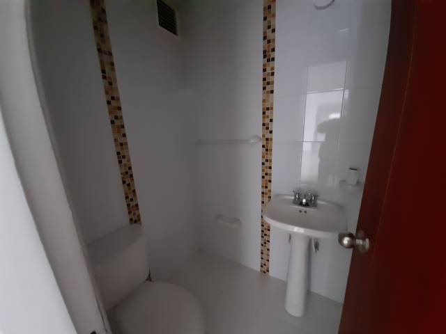 VENDO APARTAMENTO EN SANTABARBARA 122 MT2 - 5