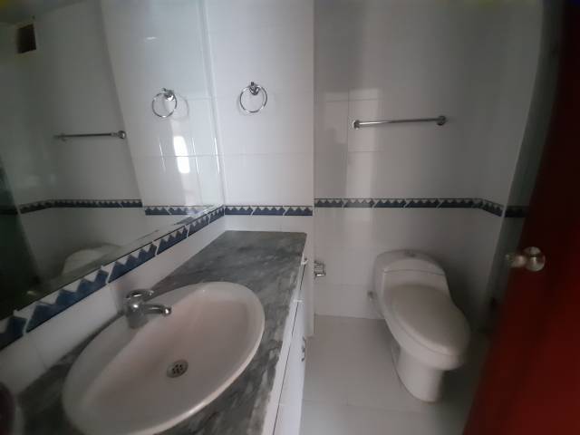 VENDO APARTAMENTO EN SANTABARBARA 122 MT2 - 8