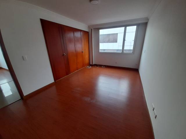 VENDO APARTAMENTO EN SANTABARBARA 122 MT2 - 9